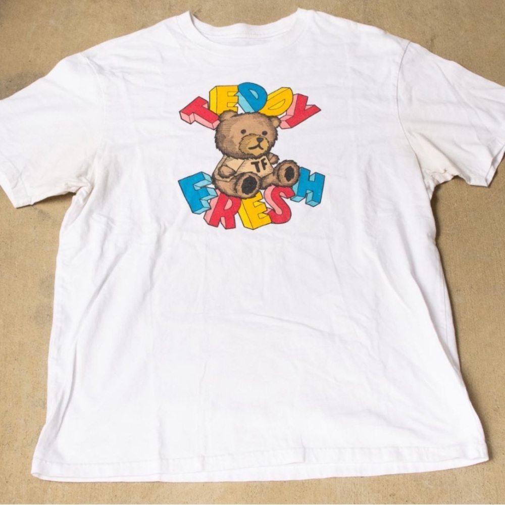 Teddy fresh block letters tee